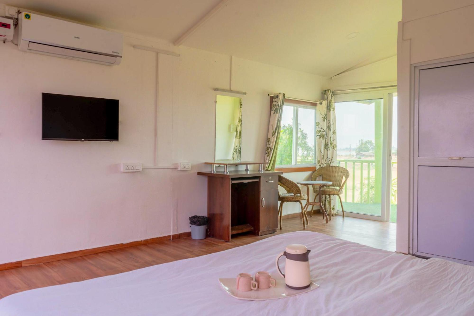 The Riverine Stay By The Lake Igatpuri Ngoại thất bức ảnh